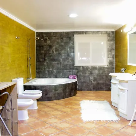 Jacuzzi Garden Villa